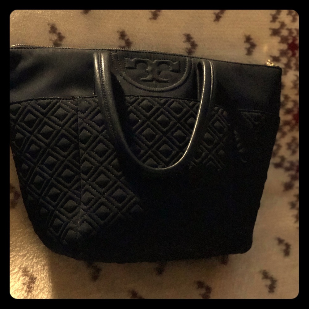 Authentic Tory Burch quilted tote